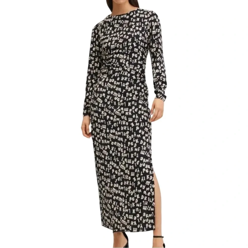 Mango‎ Typographic Print Maxi Dress Womens 4 Black Cream NWT Long Sleeve Ruched